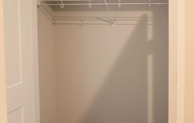 2 beds, 2 baths, 952 sqft, $2,200, Unit 201