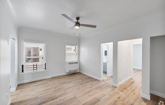 Alexandria I Apartments | Renovated Apartments in Korea Town - 6 Free Weeks