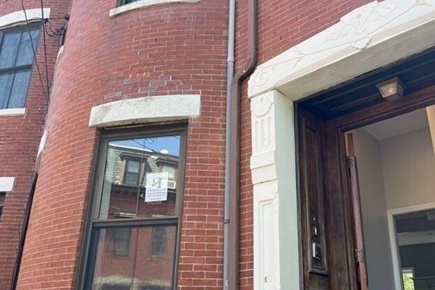 19 MORLEY ST