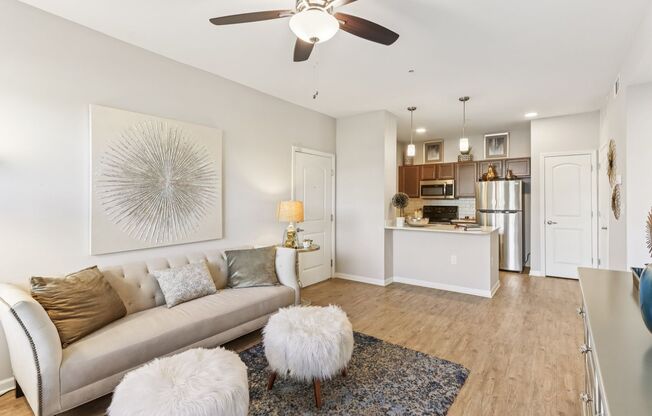 2 beds, 1 bath, 890 sqft, $1,635, Unit 753 - 201