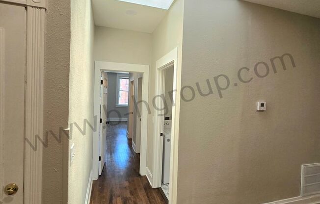 2 beds, 2 baths, 1,050 sqft, $1,550, Unit 5710