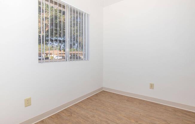 Studio, 1 bath, 400 sqft, $1,065