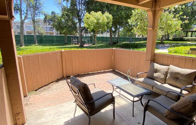 1 bed, 1 bath, $2,075, Unit # #B