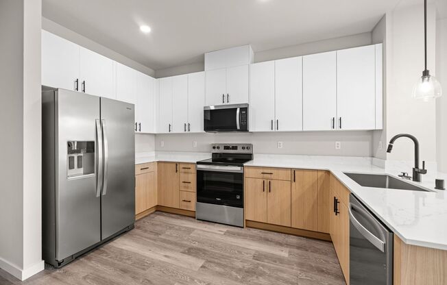 New Luxury Townhomes - Now Available!