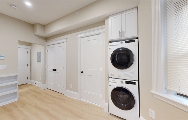 Studio, 1 bath, 330 sqft, $2,995, Unit 1