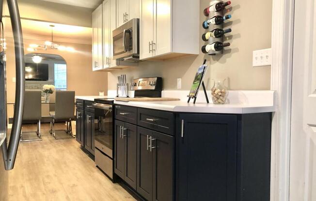 2 beds, 2 baths, 1,240 sqft, $1,950