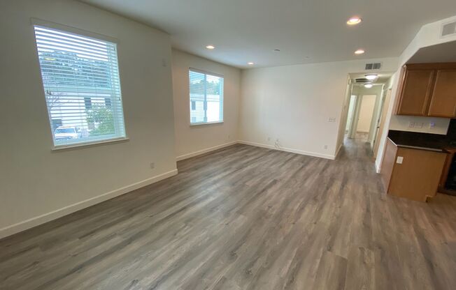 3 Bed 2 Bath Condo W/ Garage In San Ramon