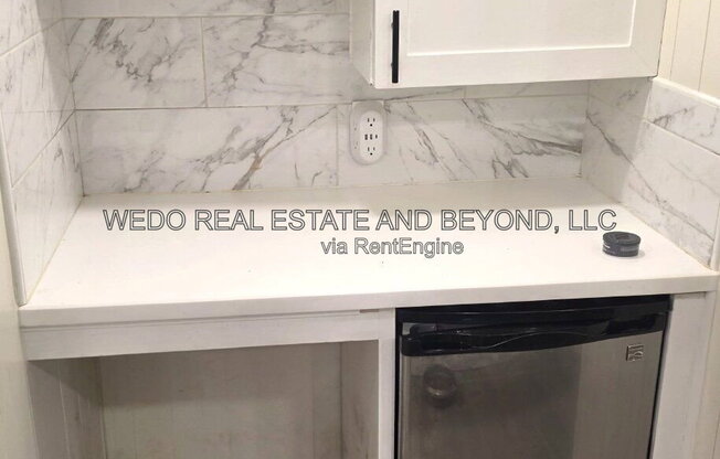 3 beds, 2 baths, 1,248 sqft, $1,895