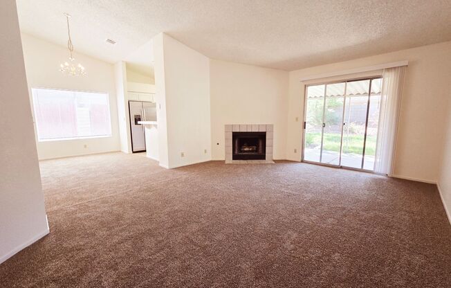 3 BEDROOM 2 BATH HOME IN HENDERSON
