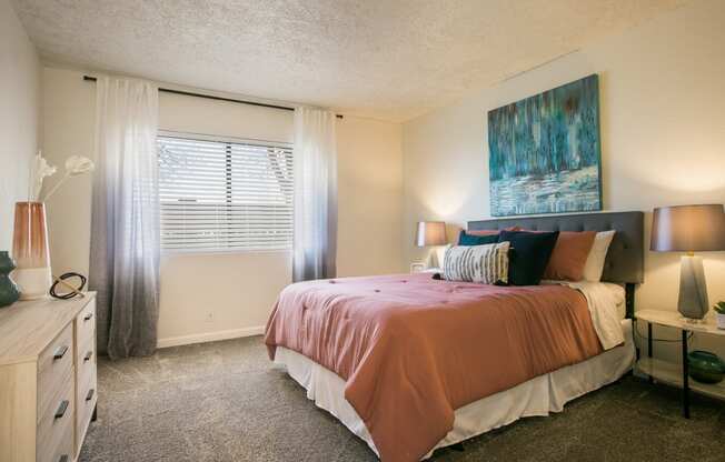 You Belong at Stride West Apartments