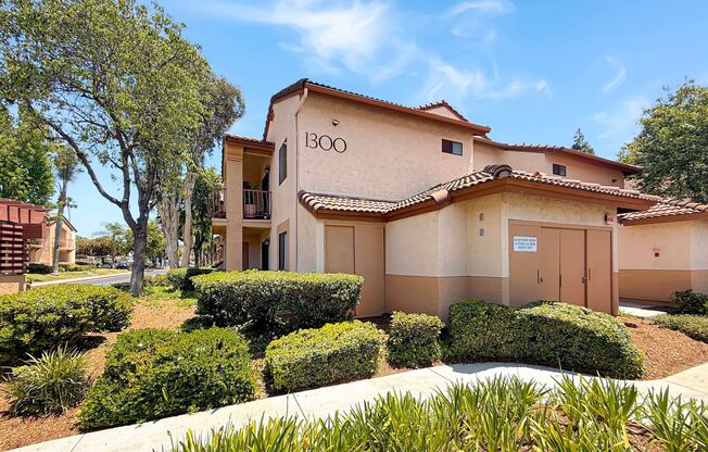 Spacious 3BR/2BA Condo in Rancho San Diego – Prime Location!