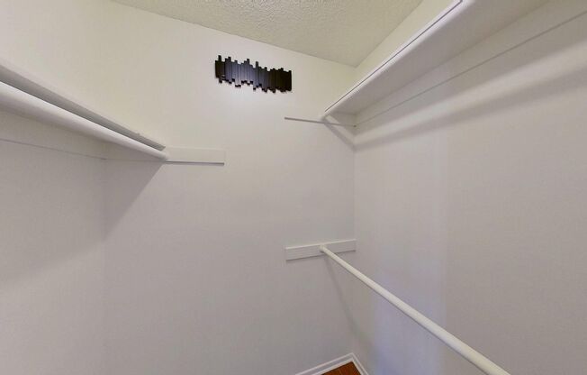 1 bed, 1 bath, $2,500