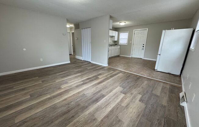 3 beds, 1 bath, $1,250