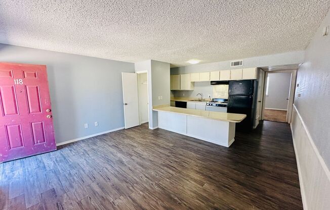 1 bed, 1 bath, 592 sqft, $675, Unit 118E