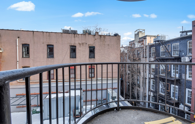 65 COOPER SQ