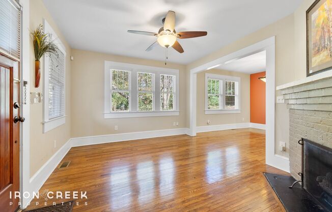 Gorgeous Three Bedroom House in North Asheville