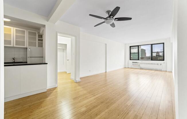 408 W 57 ST