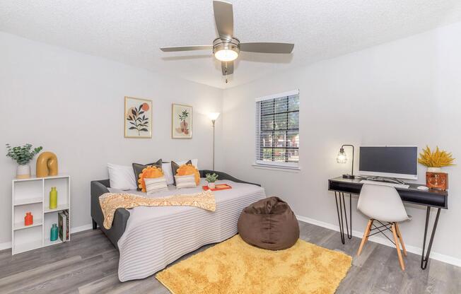 2 beds, 2 baths, 1,091 sqft, $1,810