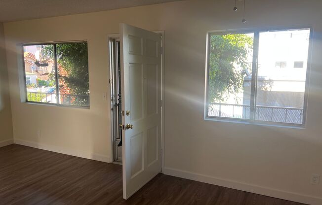 1 bed, 1 bath, $2,150, Unit 07