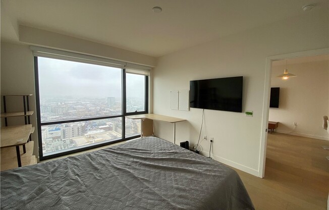 1 bed, 1 bath, 907 sqft, $3,250, Unit 2514