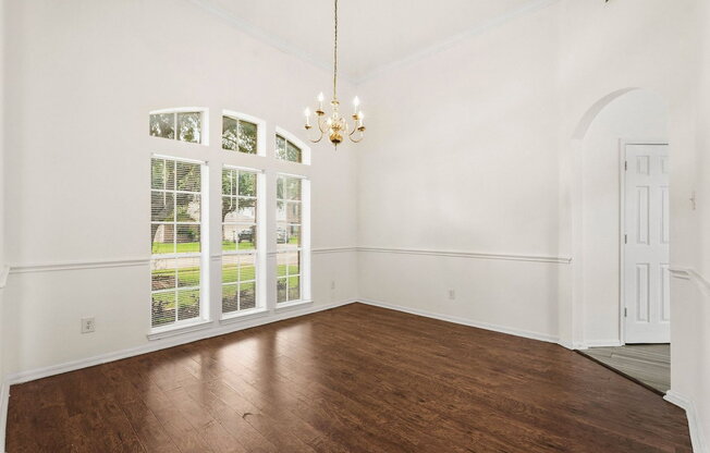 9322 EAGLEWOOD GLN TRL