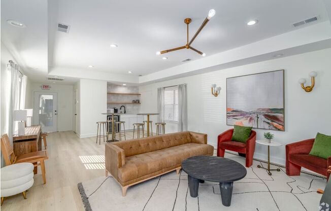 3 beds, 2 baths, 1,070 sqft, $1,400, Unit 2348B