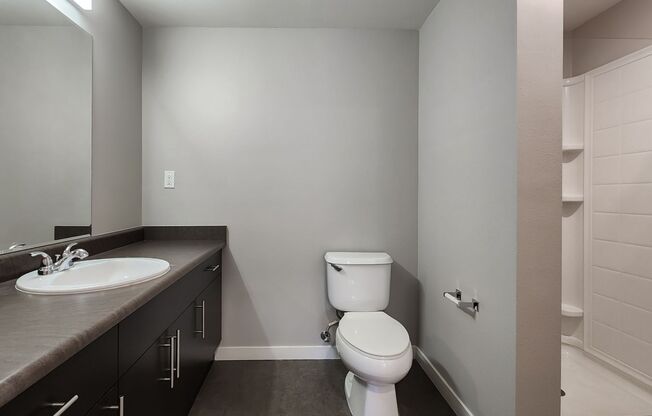 1 bed, 1 bath, 679 sqft, $2,605, Unit 404