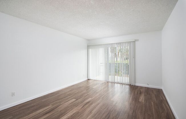 1 bed, 1 bath, 824 sqft, $2,695, Unit 245