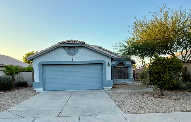 13200 W DESERT LN
