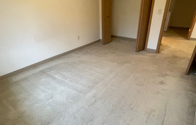 3 beds, 2 baths, 1,200 sqft, $1,400, Unit TE218X-242