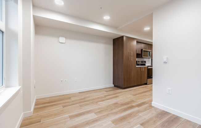 Studio, 1 bath, 283 sqft, $1,263.1, Unit 326