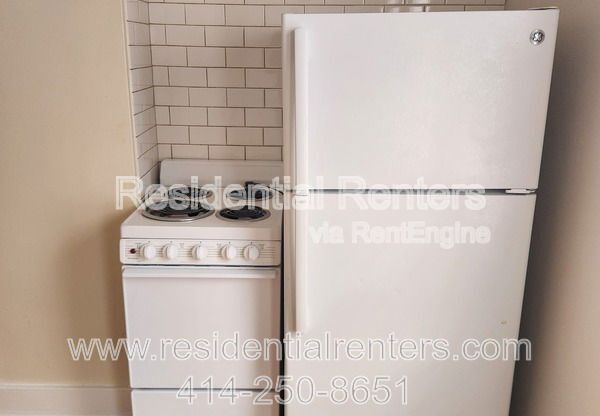 1723 N 22 ST