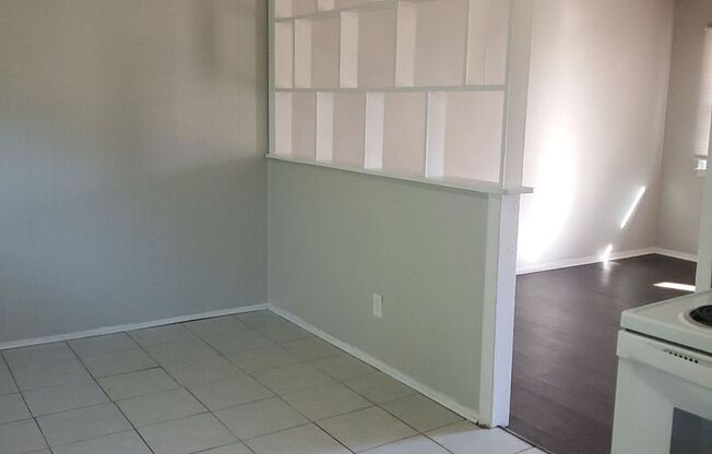 2 beds, 1 bath, $1,425