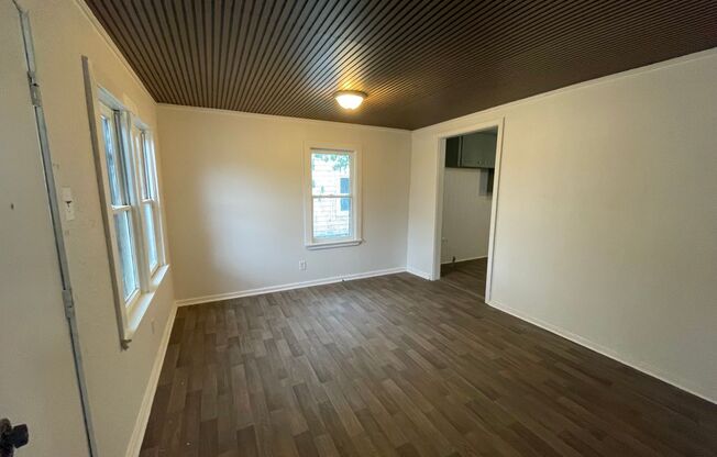 1/2 months free rent off-for ASAP Move-ins only-Freshly Updated Corner Home with Detached Garage – Move-In Ready!