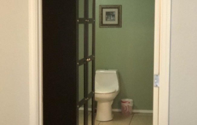 1 bed, 1 bath, $1,600