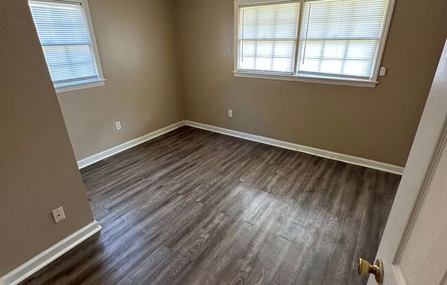 3/1 move in ready! First Month's Rent FREE!