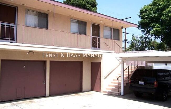 2527 EUCALYPTUS AVE