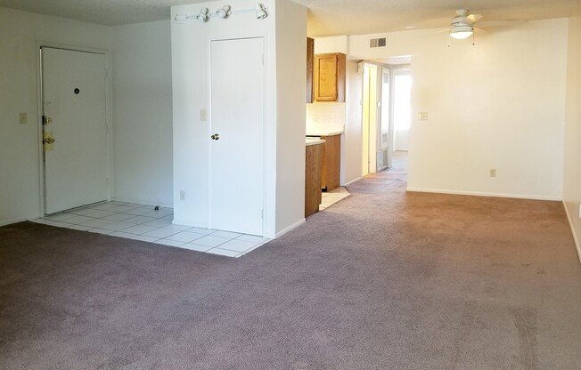 Expo 304 -  2 bed, Great location off Havana and Exposition with lots of amenities such as club house and washer/dryer in complex and Cherry Creek Schools.