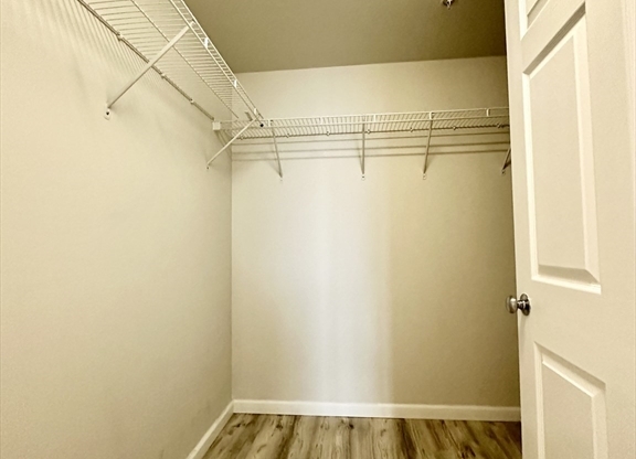 2 beds, 2 baths, 1,114 sqft, $4,200, Unit 2007