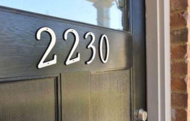 End-Unit Gem! Privacy, Light & Luxury Near Top Atlanta Hotspots