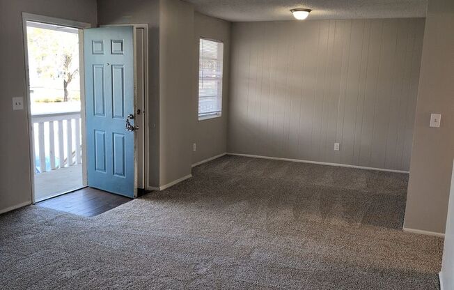 2 beds, 2 baths, 1,200 sqft, $1,350, Unit 70