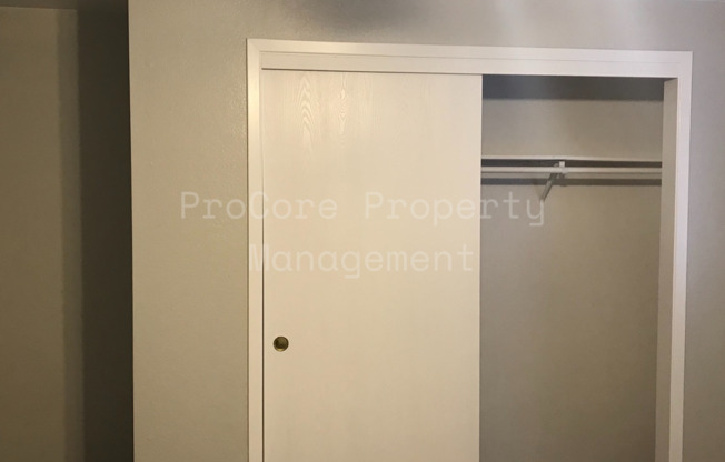 2 beds, 1.5 baths, $1,250