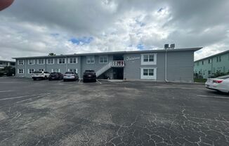 Renovated Treasure Island 1BR Condo - Steps to the Beach!