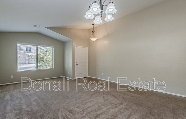 7358 N 72 AVE