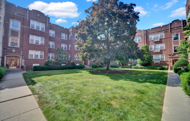 909-919 Washington Street