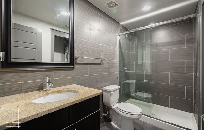 1 bed, 1 bath, $1,895, Unit 727 N. 4th St. Apt. 205