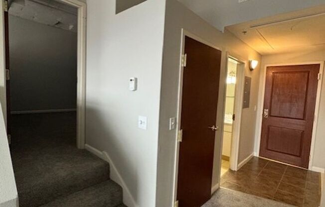 1 bed, 1 bath, 698 sqft, $1,199, Unit 508