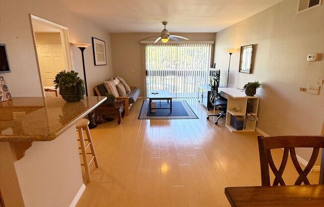 Beautiful 2 Bed/2 Bath Condo for Rent in Mission Verde!