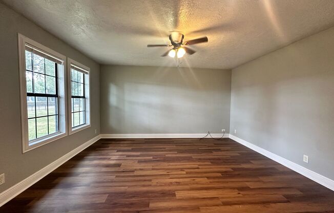 Spacious Townhouse Available NOW!