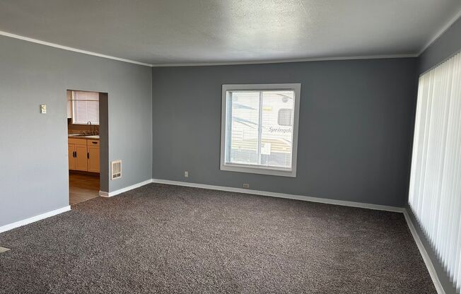 4+ bedrooms, 1.75 bathrooms in South Tacoma